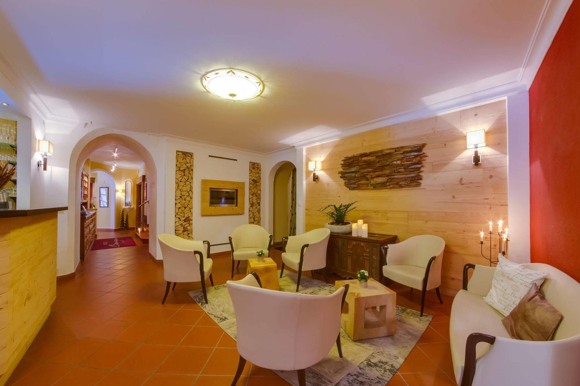Hotel Berger Superior Riva di Tures Extérieur photo