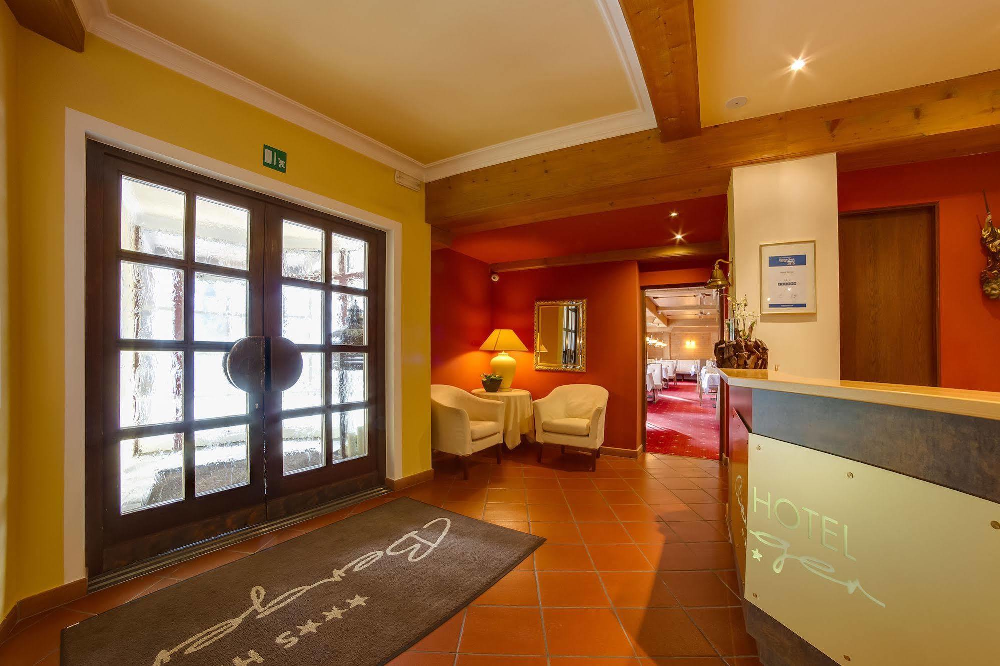 Hotel Berger Superior Riva di Tures Extérieur photo